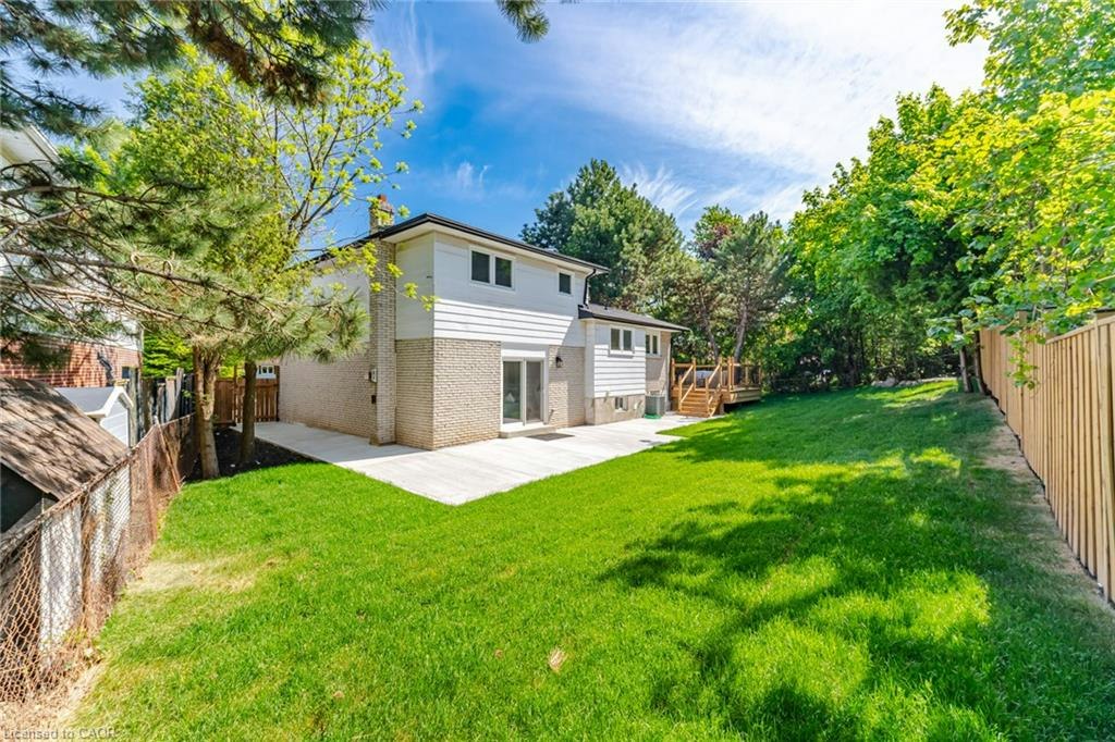 1379 Christina Court, Burlington, ON, L7P 2V8 - 35