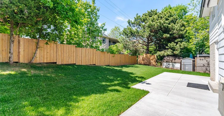 1379 Christina Court, Burlington, ON, L7P 2V8 - 34