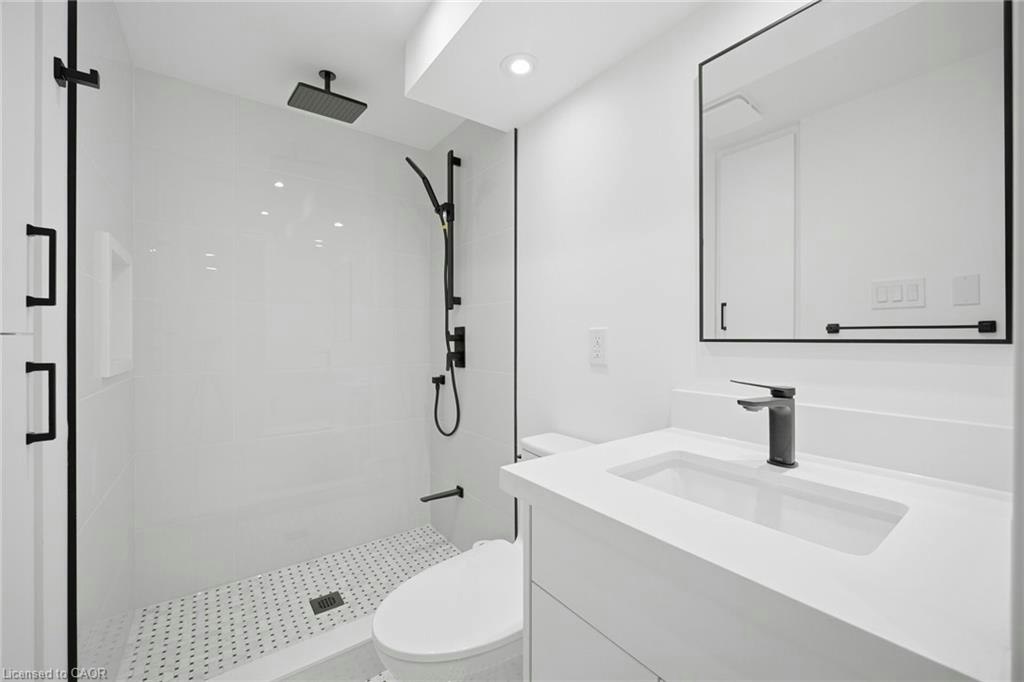 1379 Christina Court, Burlington, ON, L7P 2V8 - 31