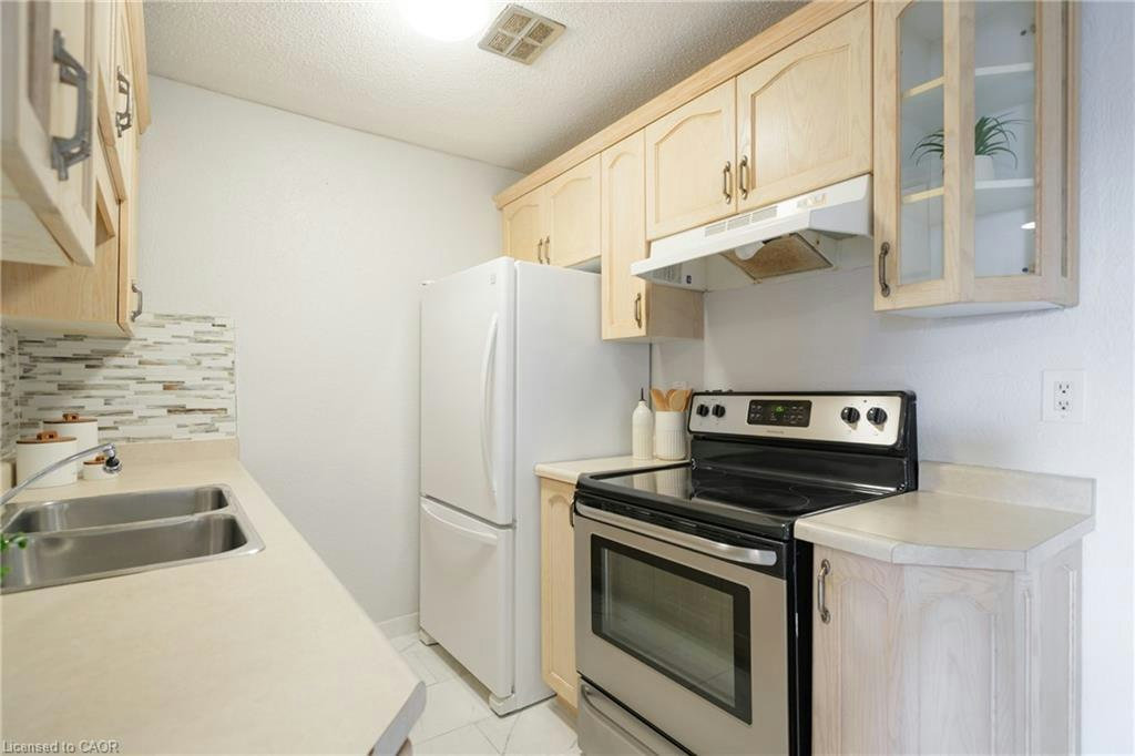 202-893 Concession Street, Hamilton, ON, L8V 1E7 - 10