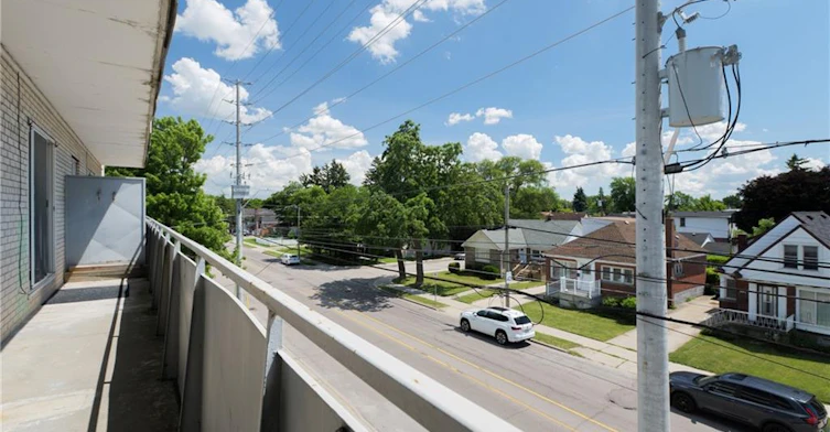 202-893 Concession Street, Hamilton, ON, L8V 1E7 - 22
