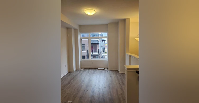 112-575 Woodward Avenue, Hamilton, ON, L8H 0B3 - 2