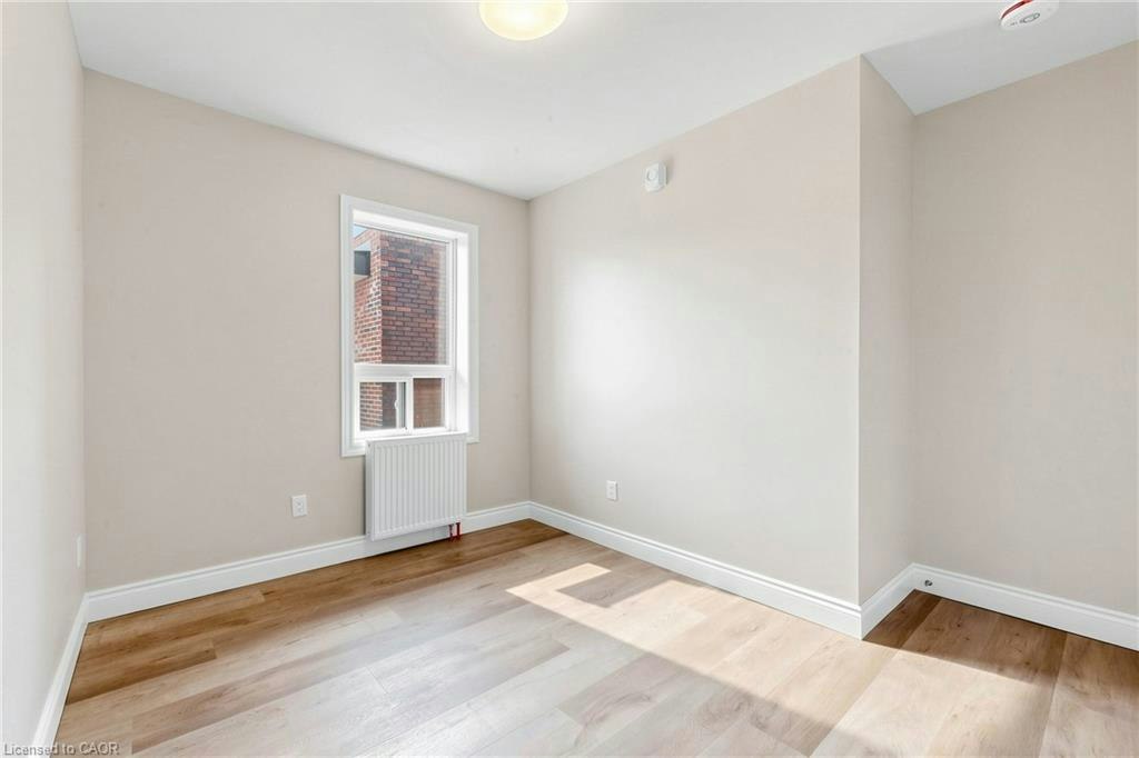Unit 8-71 Sanford Avenue S, Hamilton, ON, L8M 2G7 - 11