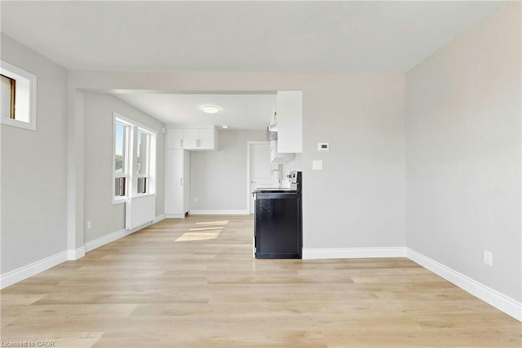 Unit 8-71 Sanford Avenue S, Hamilton, ON, L8M 2G7 - 6