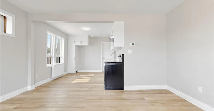 Unit 8-71 Sanford Avenue S, Hamilton, ON, L8M 2G7 - 6