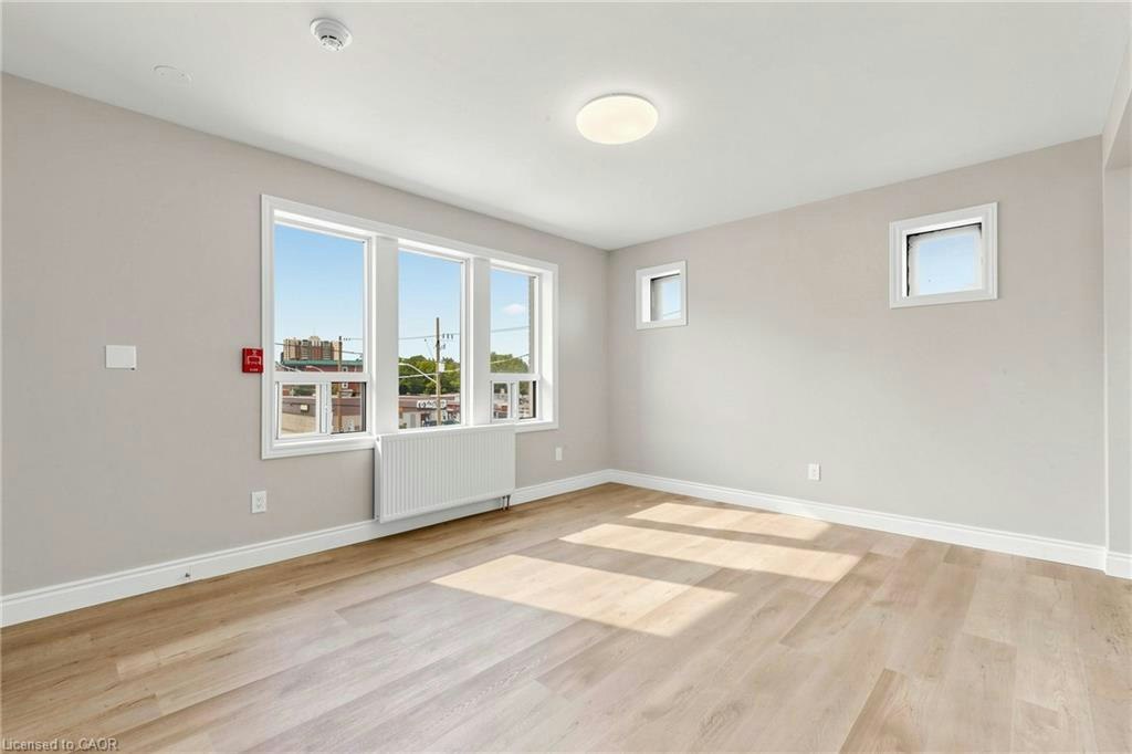 Unit 8-71 Sanford Avenue S, Hamilton, ON, L8M 2G7 - 3