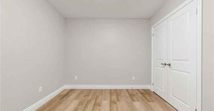 Unit 9-71 Sanford Avenue S, Hamilton, ON, L8M 2G7 - 12