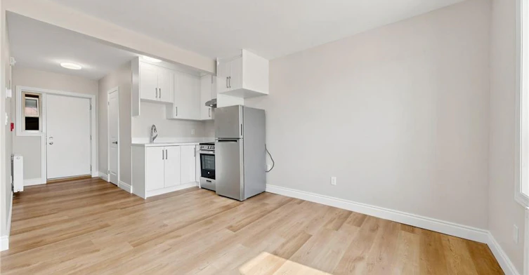 Unit 9-71 Sanford Avenue S, Hamilton, ON, L8M 2G7 - 7