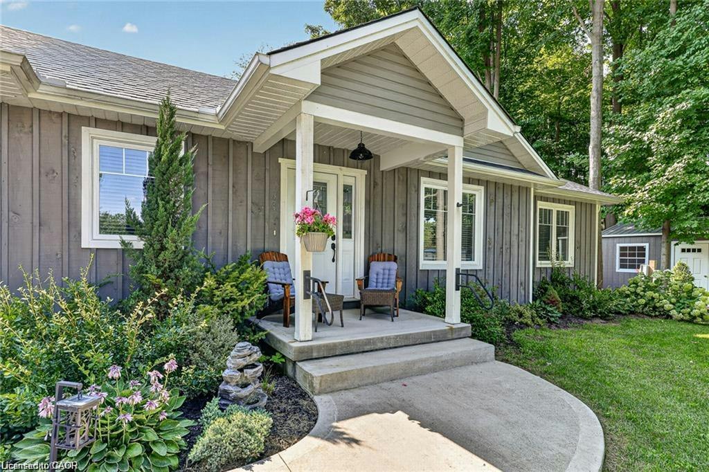 729 6th Concession Rd Enr, Norfolk County, ON, N0E 1C0