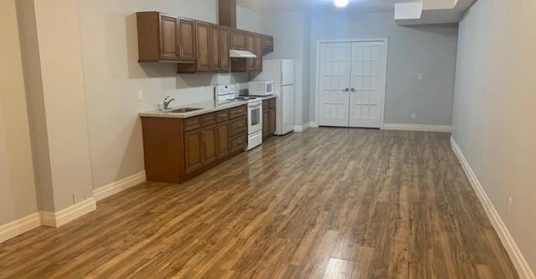 B1-523 Hamilton Drive, Hamilton, ON, L9G 2A9 - 3