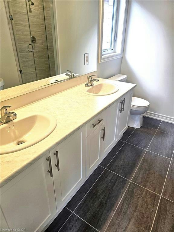75 Picardy Drive, Hamilton, ON, L8J 0M7 - 13