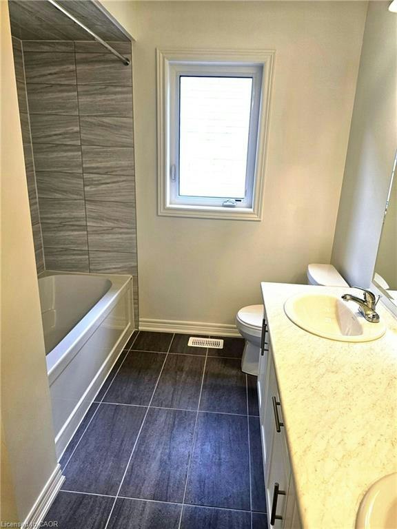75 Picardy Drive, Hamilton, ON, L8J 0M7 - 18
