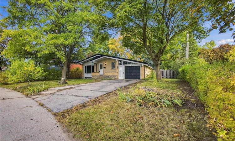 246 Hillcrest Road