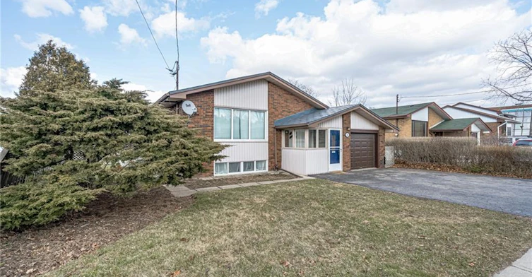 116 Mohawk Road W, Hamilton, ON, L9C 1W1 - 2