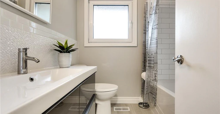 116 Mohawk Road W, Hamilton, ON, L9C 1W1 - 16