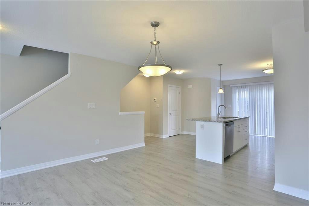 25 Sportsman Hill Street, Kitchener, ON, N2P 0J2 - 13