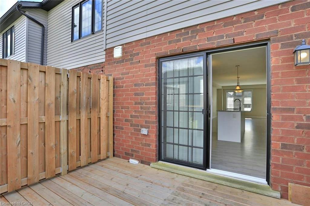 25 Sportsman Hill Street, Kitchener, ON, N2P 0J2 - 27