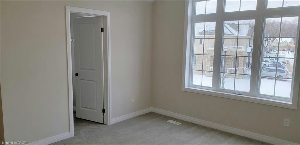 65 Fenside Street, Kitchener, ON, N2P 0J5 - 10