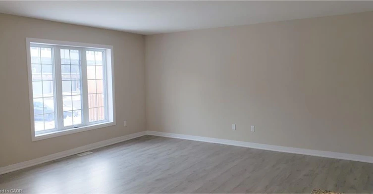 65 Fenside Street, Kitchener, ON, N2P 0J5 - 4