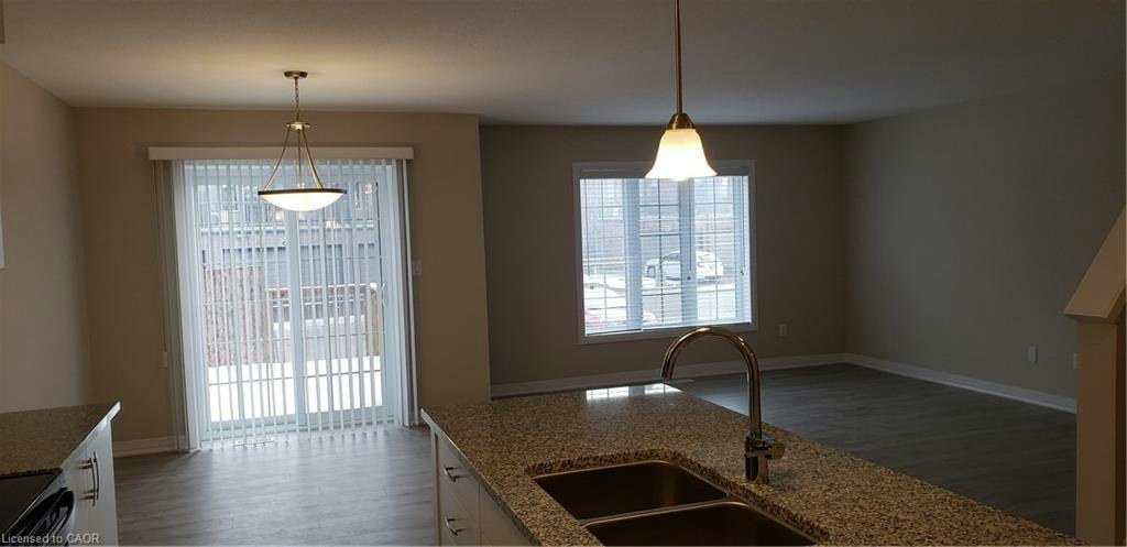 65 Fenside Street, Kitchener, ON, N2P 0J5 - 7