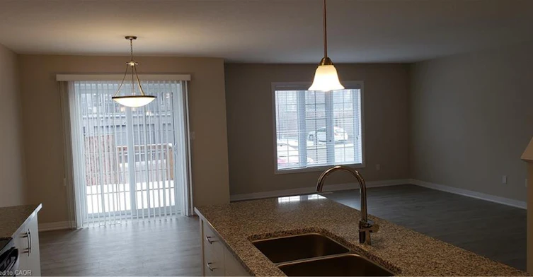 65 Fenside Street, Kitchener, ON, N2P 0J5 - 7