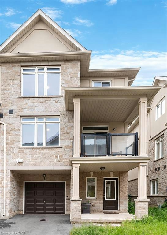 7-40 Zinfandel Drive, Hamilton, ON, L8E 0L1
