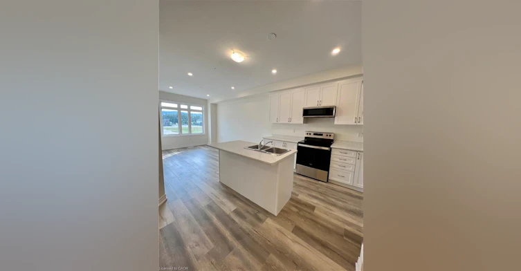 7-40 Zinfandel Drive, Hamilton, ON, L8E 0L1 - 5