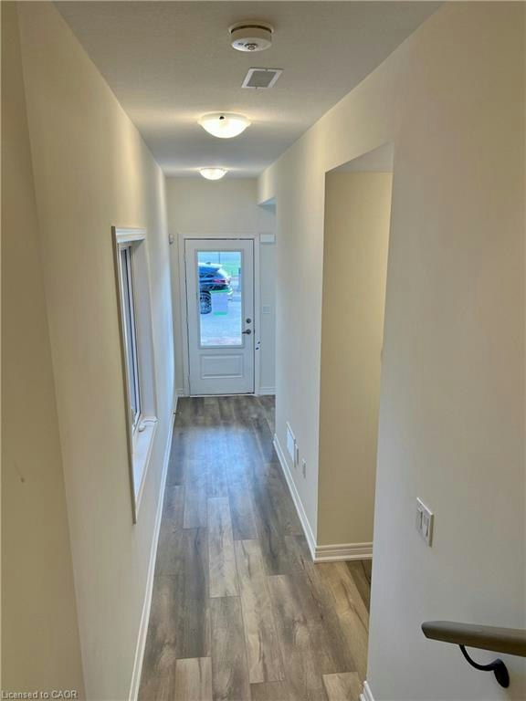 7-40 Zinfandel Drive, Hamilton, ON, L8E 0L1 - 2