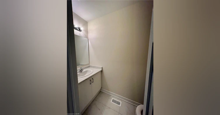 7-40 Zinfandel Drive, Hamilton, ON, L8E 0L1 - 16