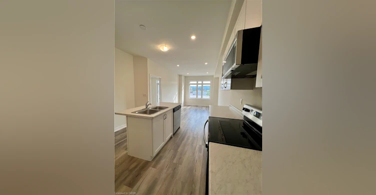 7-40 Zinfandel Drive, Hamilton, ON, L8E 0L1 - 17