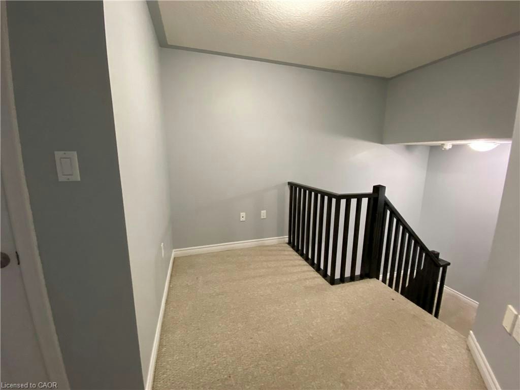 90 Bloom Crescent, Hamilton, ON, L0R 1P0 - 11