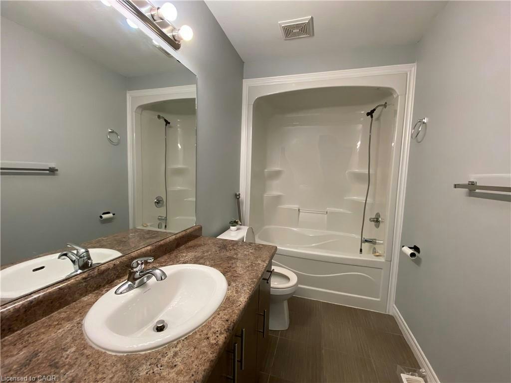 90 Bloom Crescent, Hamilton, ON, L0R 1P0 - 12