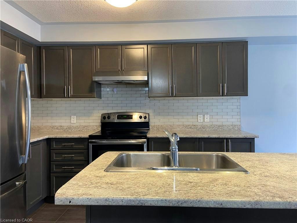 90 Bloom Crescent, Hamilton, ON, L0R 1P0