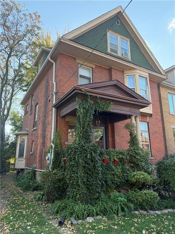 3-209 George Street, Hamilton, ON, L8P 1G2