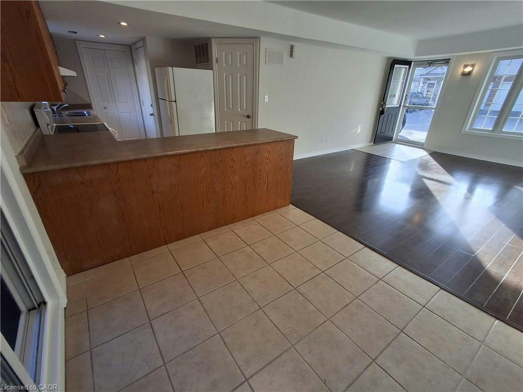 15-996 Rymal Road E, Hamilton, ON, L8W 3N5 - 7