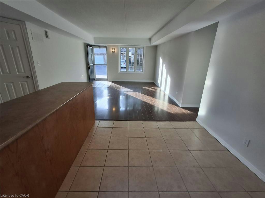 15-996 Rymal Road E, Hamilton, ON, L8W 3N5 - 4