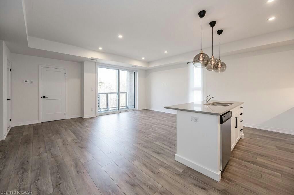 36-261 Woodbine Avenue, Kitchener, ON, N2R 0P7 - 6