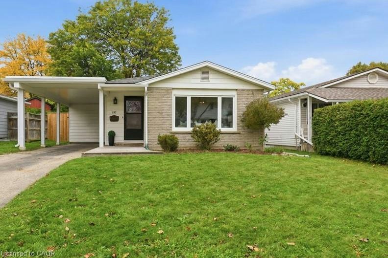 197 Pinedale Drive, Kitchener, ON, N2E 1K2