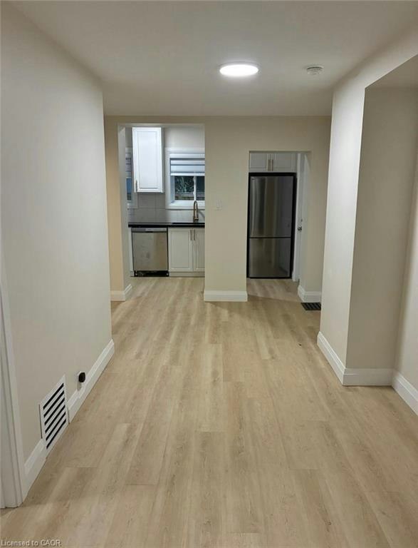 Main-413 Concession Street, Hamilton, ON, L9A 1B8 - 7