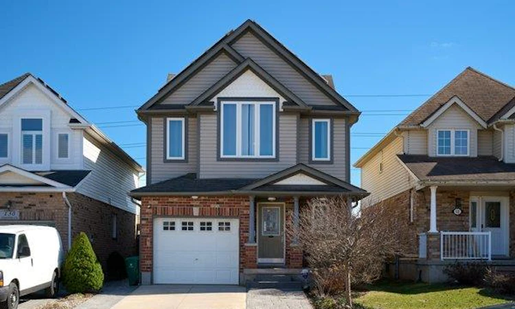 126 Snowdrop Crescent