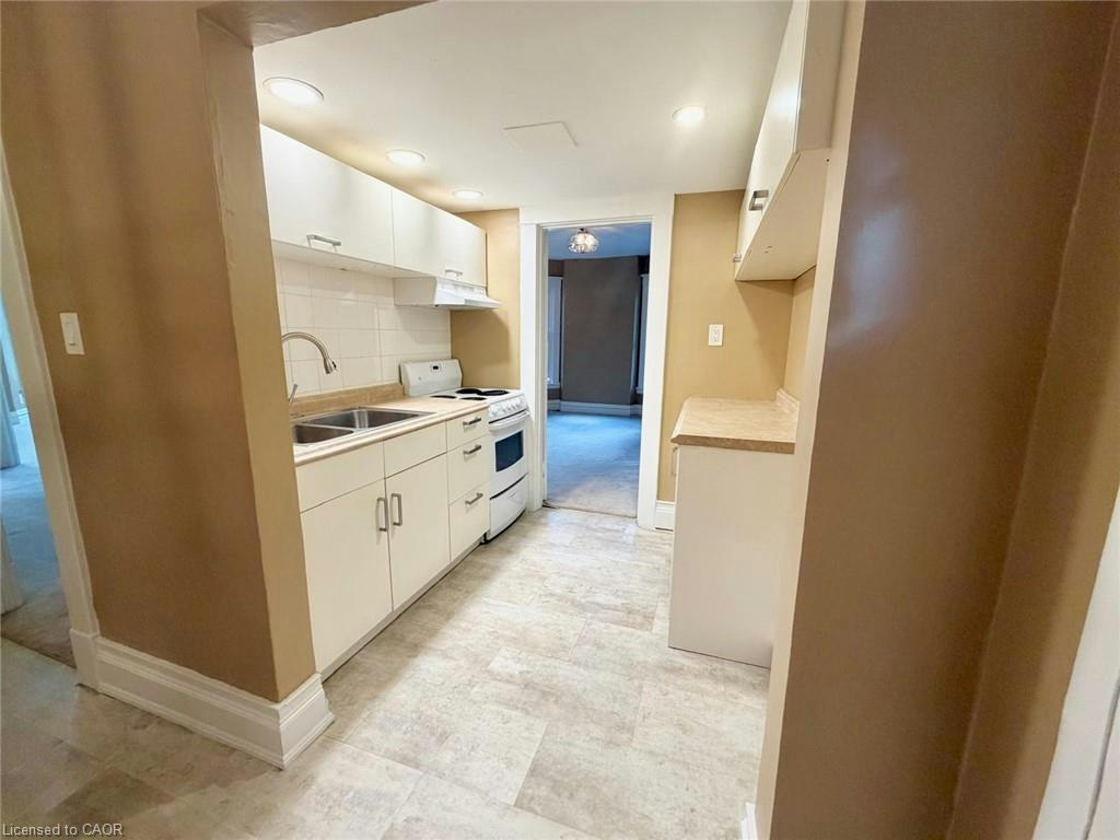 Unit 2-241 Macnab Street S, Hamilton, ON, L8P 3E2 - 5