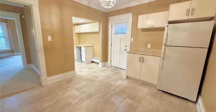 Unit 2-241 Macnab Street S, Hamilton, ON, L8P 3E2 - 6