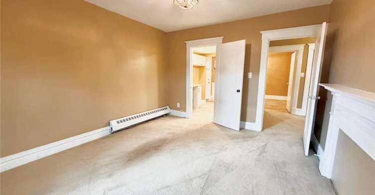 Unit 2-241 Macnab Street S, Hamilton, ON, L8P 3E2 - 4