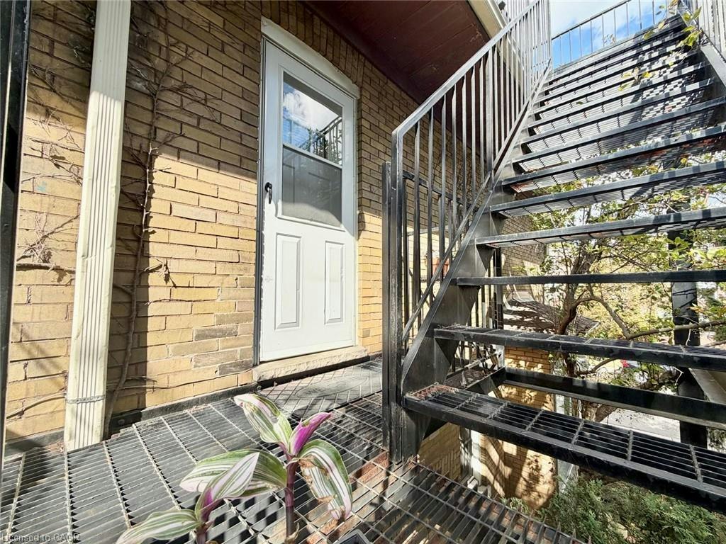Unit 2-241 Macnab Street S, Hamilton, ON, L8P 3E2 - 2