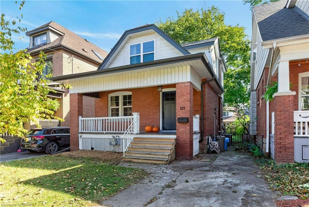 133 Rosslyn Avenue S, Hamilton, ON, L8M 3J3