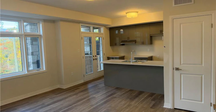 20-859 North Waterdown Drive, Hamilton, ON, L8B 2B1 - 4