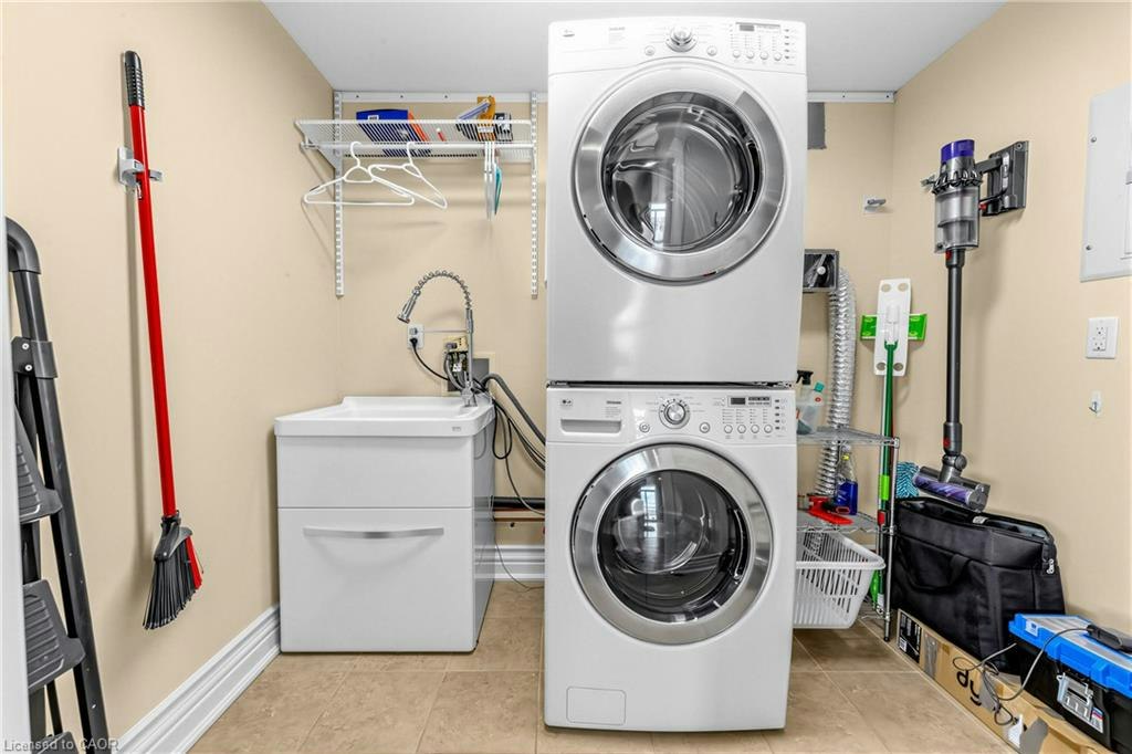 PH 1-1477 Lakeshore Road, Burlington, ON, L7S 1B5 - 30