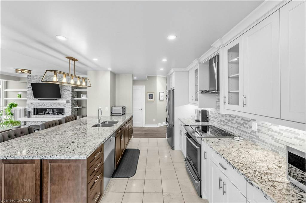 PH 1-1477 Lakeshore Road, Burlington, ON, L7S 1B5 - 12