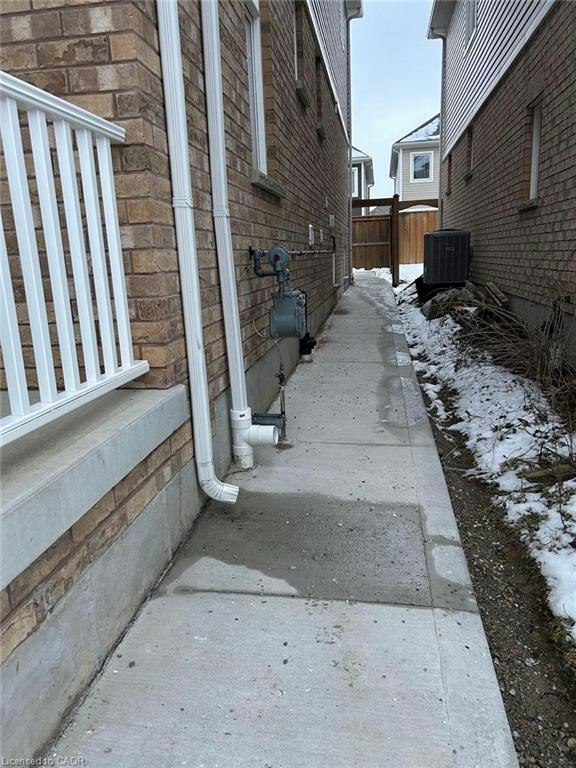 31 Sofitel Drive, Kitchener, ON, N2R 0J3 - 12