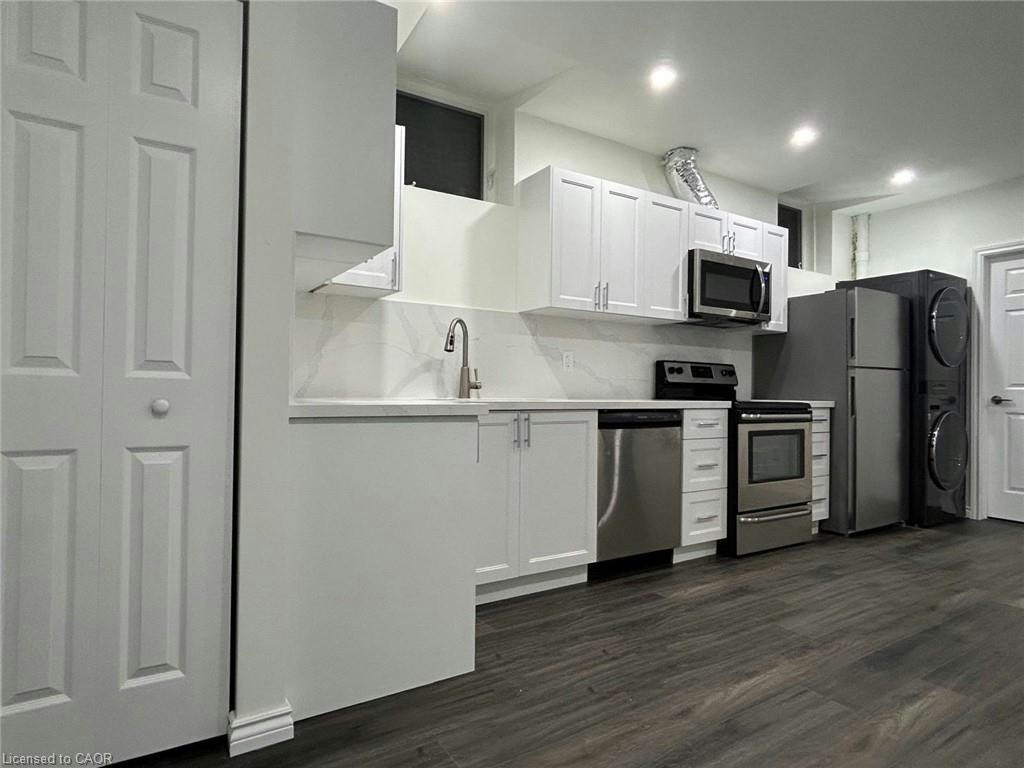 31 Sofitel Drive, Kitchener, ON, N2R 0J3 - 9